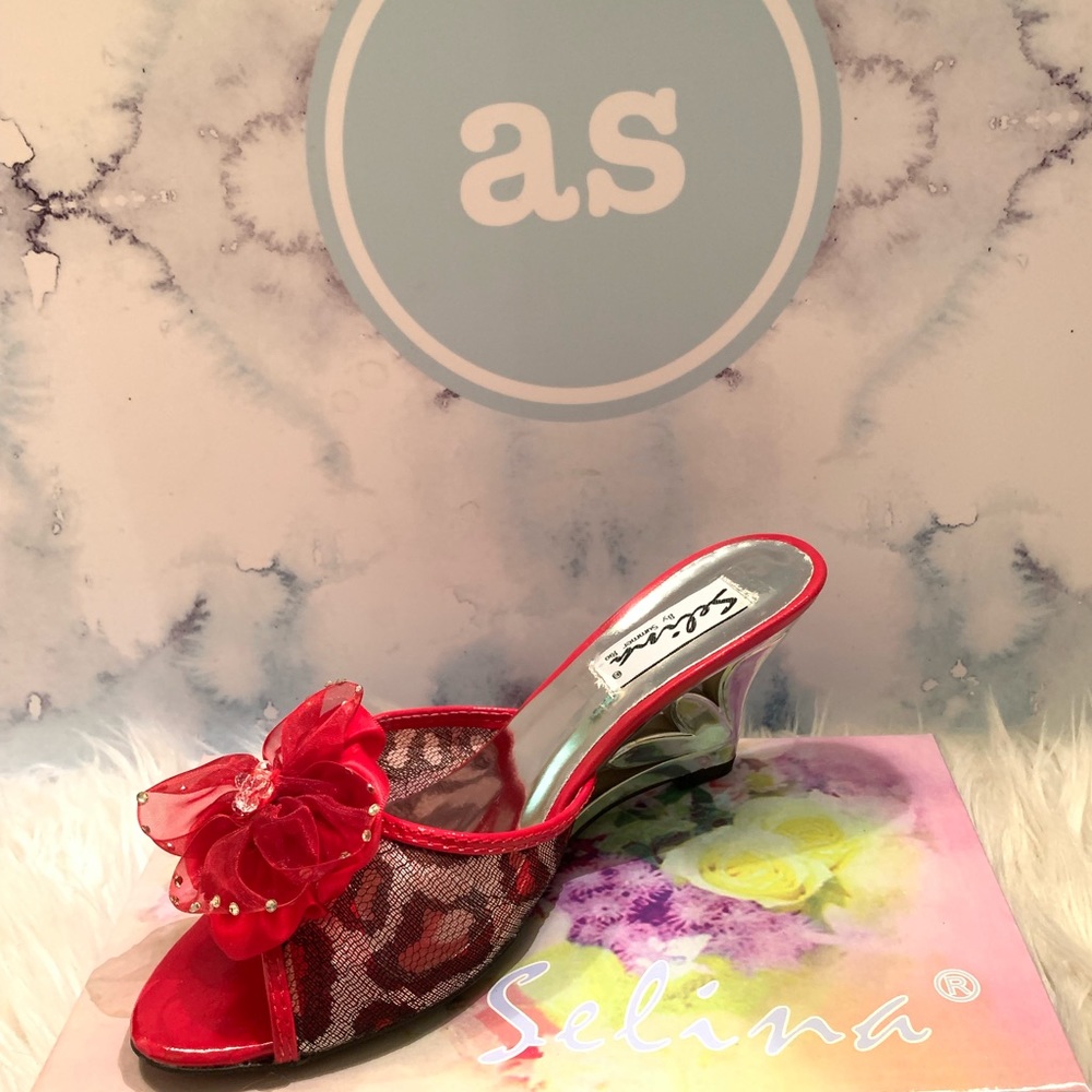 Salina style petite heels